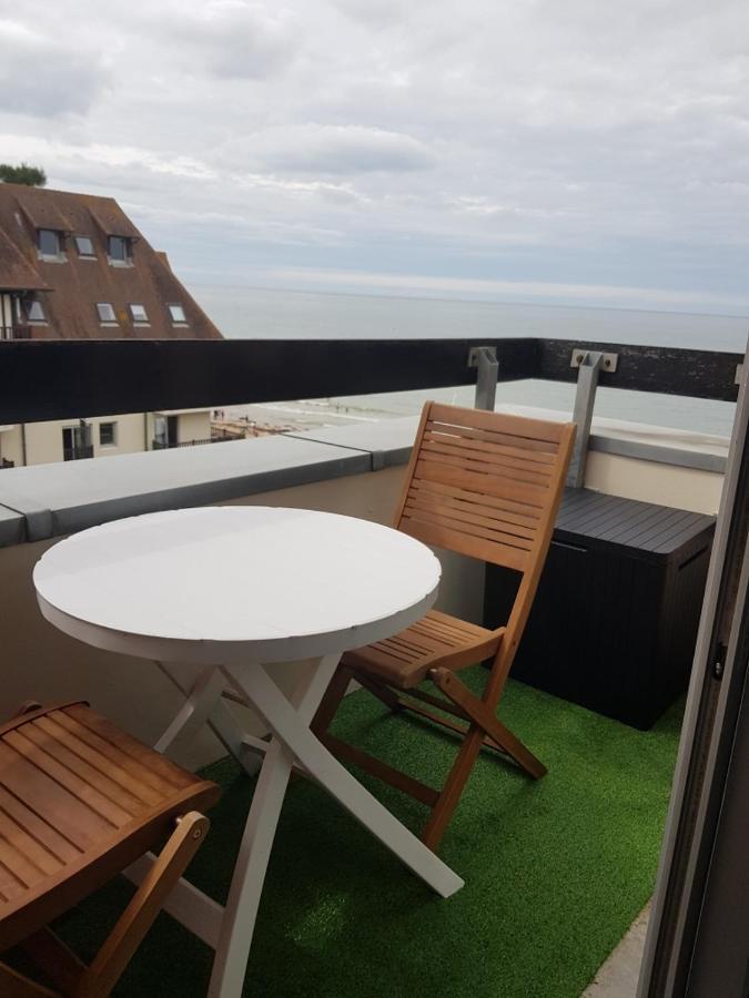 Appartement Liza 2 Pieces Vue Mer A קאבורג מראה חיצוני תמונה